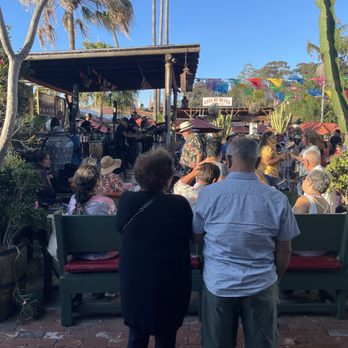 Fiesta de Reyes - Shopping Centers Near Me - San Diego, California