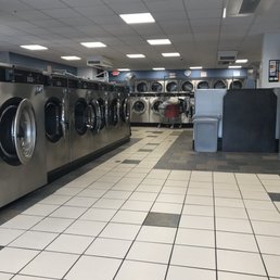 Various sized washers with options for tough stains, etc.