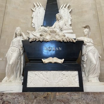Tombeau de Napoléon - Napoleon wanted to honor Marshall military engineer from 1633 to 1707 - Landmarks & Historical Buildings Near Me - Paris, 75