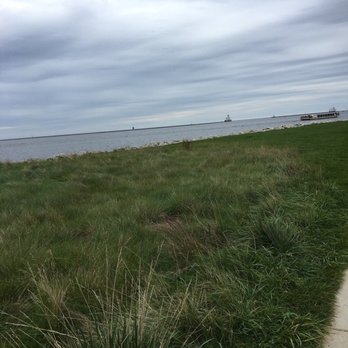 Lakeshore State Park - View of the lake - Parks Near Me - Milwaukee, Wisconsin Lakeshore State Park - View of the lake - Parks Near Me - Milwaukee, Wisconsin