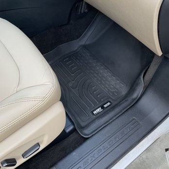 Smooth Mobile Detail - Clean seats - Auto Detailing Near Me Smooth Mobile Detail - Clean seats - Auto Detailing Near Me
