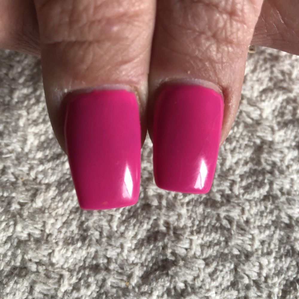Aptos Nails - Thumbs! - Nail Salons Near Me - Aptos, California