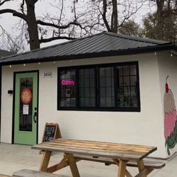 Box Turtle Creamery - Box Turtle Creamery location. Walk-up window with picnic benches up front.