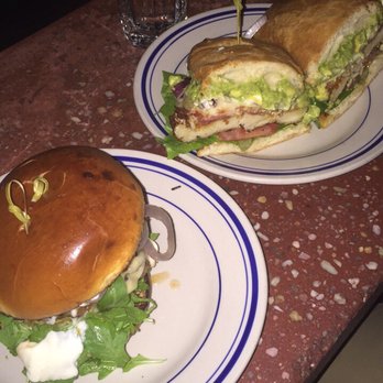 Duke's Grocery - Pubs Near Me - Washington, DC, District of Columbia