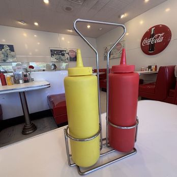 Ruby's Diner - Diners Near Me - Whittier, California Ruby's Diner - Diners Near Me - Whittier, California