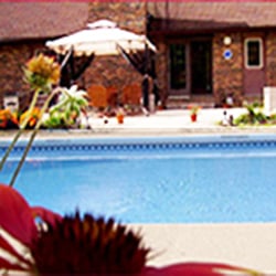 Triple T Western Bed & Breakfast - Swimming at the Triple T!