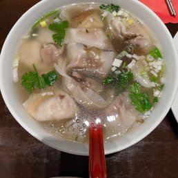 Wonton soup Wonton soup
