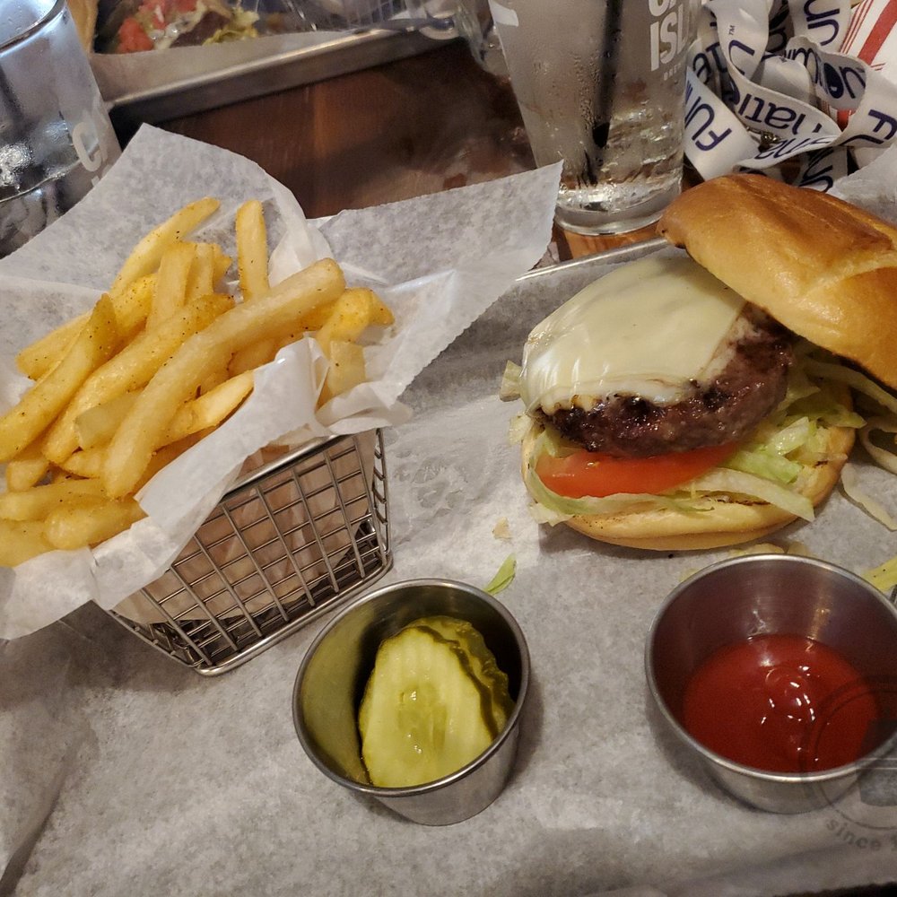 Tessie's bar & kitchen - "The Classic" burger - American Near Me - Walpole, Massachusetts Tessie's bar & kitchen - "The Classic" burger - American Near Me - Walpole, Massachusetts