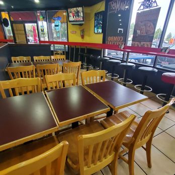 Una Más Mexican Grill - Seating - Mexican Near Me - Sunnyvale, California Una Más Mexican Grill - Seating - Mexican Near Me - Sunnyvale, California
