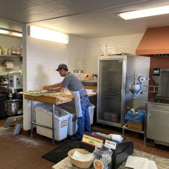 Donut Alley - Shaping donuts - Donuts Near Me - Larkspur, California