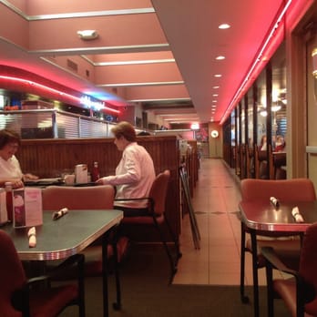 Drake Diner - 50' retro looking good!! - Diners Near Me - Des Moines, Iowa Drake Diner - 50' retro looking good!! - Diners Near Me - Des Moines, Iowa