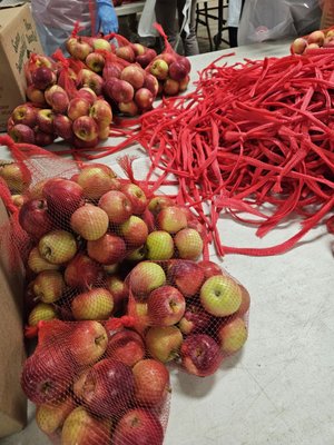 Greater Chicago Food Depository by null