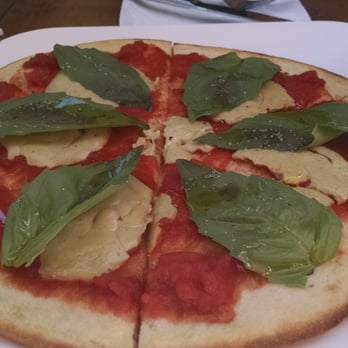 SunCafe - Margherita - San Marzano tomatoes, cashew cheese, smoked sea salt, olive oil, cracked black pepper, fresh basil - Vegan Near Me - Studio City, California