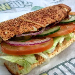 Subway - Individuell zusammengestelltes Pulled Pork  Sandwich