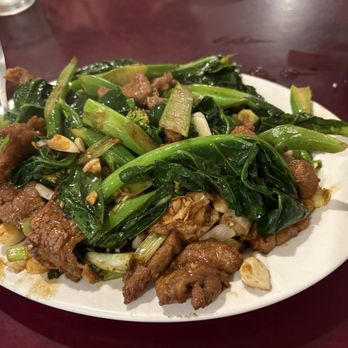 Chow's Chinese Restaurant - Beef with kailan (Chinese broccoli) - Chinese Near Me - Oklahoma City, Oklahoma Chow's Chinese Restaurant - Beef with kailan (Chinese broccoli) - Chinese Near Me - Oklahoma City, Oklahoma