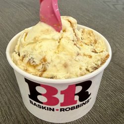 Pralines & Creme - single scoop