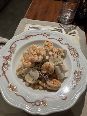 Cantinetta Antinori by null