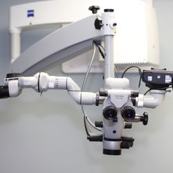 Prime Endodontics - Microscope for endodontic treatment.