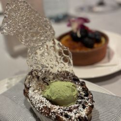 Courchevel Bistro - Huckleberry Crumble