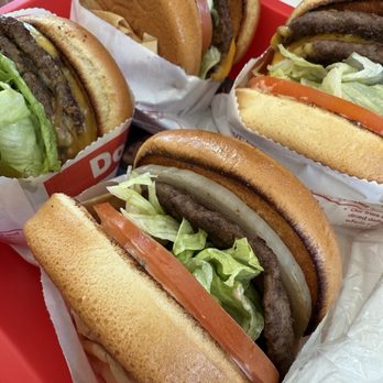 In-N-Out Burger - Burgers Near Me - Murfreesboro, Tennessee