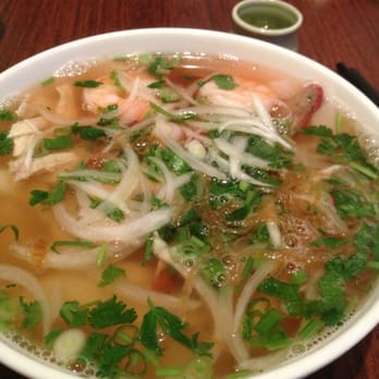Sidestreet Pho - Hu teiu - Vietnamese Near Me - Alameda, California