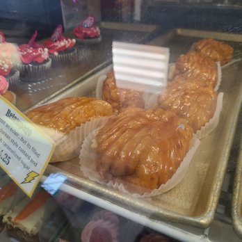 Salvadorean Bakery & Restaurant - Bakeries Near Me - Seattle, Washington Salvadorean Bakery & Restaurant - Bakeries Near Me - Seattle, Washington