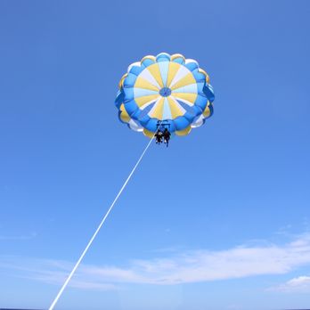 X-Treme Parasail - Parasailing Near Me - Honolulu, Hawaii X-Treme Parasail - Parasailing Near Me - Honolulu, Hawaii