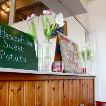 Lunchcafe Singel 404 - Breakfast & Brunch Near Me - Amsterdam, New Hampshire