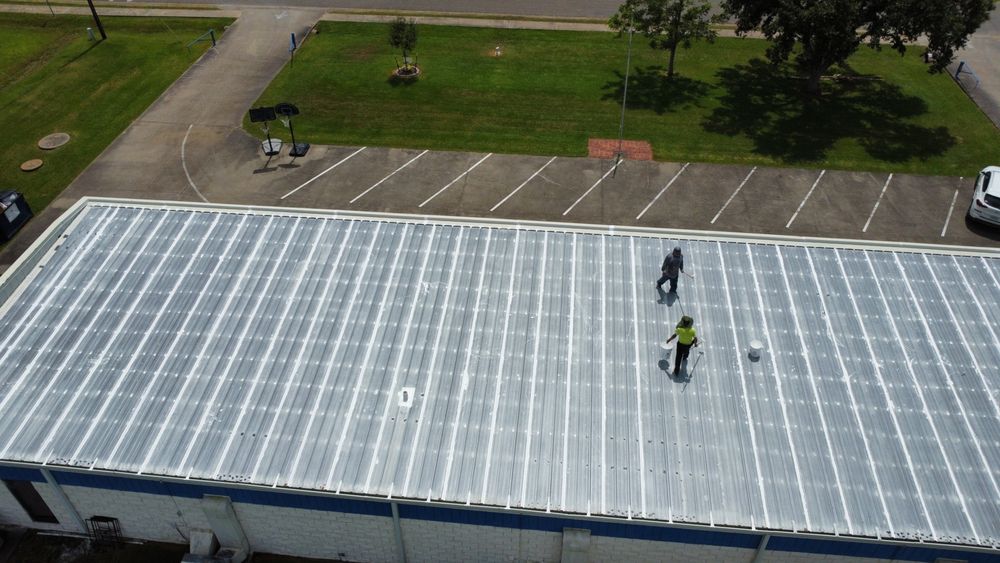 Slide of BD Commercial Roofing