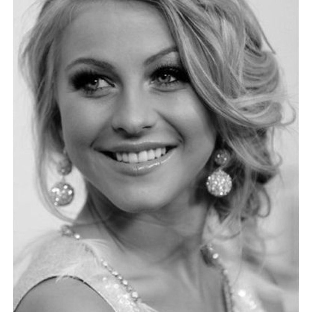 Blow La La - Blow Dry/Out Services Near Me - Sarasota, Florida Blow La La - Blow Dry/Out Services Near Me - Sarasota, Florida