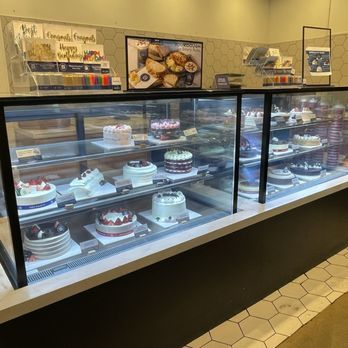 Paris Baguette - Bakeries Near Me - Glenview, Illinois Paris Baguette - Bakeries Near Me - Glenview, Illinois