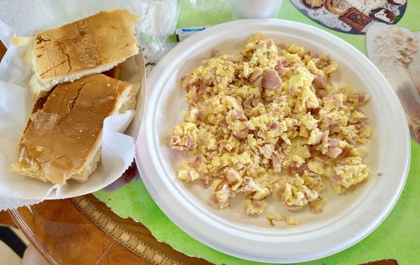 Chantilly Bakery by null