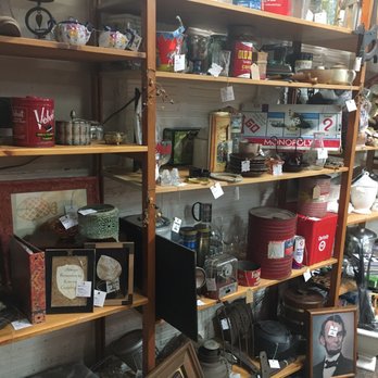 Red Barn Mall - Antiques Near Me - Louisville, Kentucky Red Barn Mall - Antiques Near Me - Louisville, Kentucky