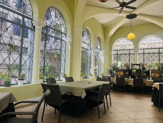 Café Julia Hawaii by null