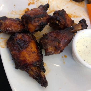 BZ's Bistro - Fire Honey Wings - Pizza Near Me - Tucson, Arizona BZ's Bistro - Fire Honey Wings - Pizza Near Me - Tucson, Arizona
