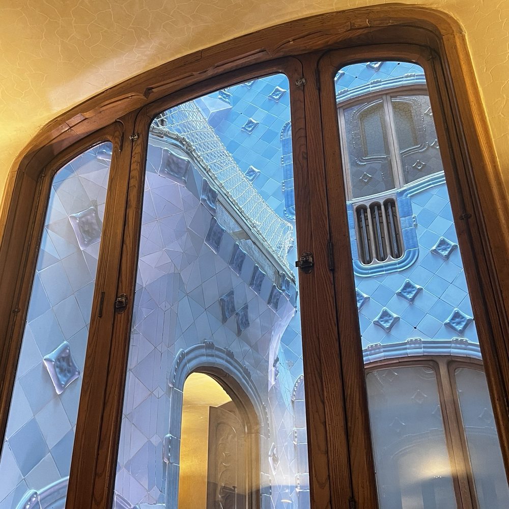 Casa Batlló - Landmarks & Historical Buildings Near Me - Barcelona, B Casa Batlló - Landmarks & Historical Buildings Near Me - Barcelona, B
