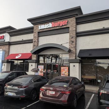 Smashburger - When you were driving down Eastern, it's pretty hard to miss this place - Burgers Near Me - Las Vegas, Nevada Smashburger - When you were driving down Eastern, it's pretty hard to miss this place - Burgers Near Me - Las Vegas, Nevada