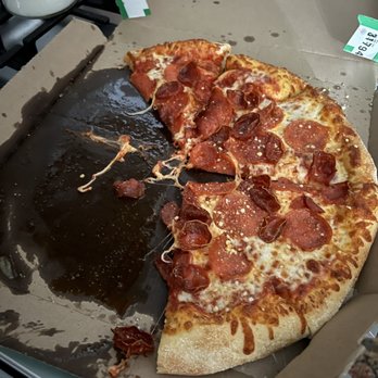 Marco's Pizza - Greasy mess and not like the crispy photo - Pizza Near Me - Winchester, California