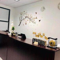 Health Healing Hands Acupuncture Clinic - Front Reception Desk