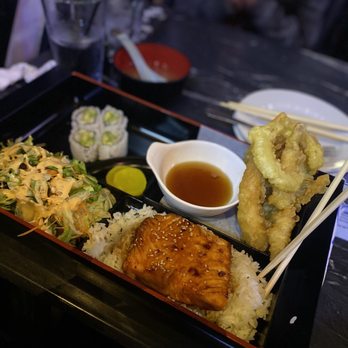 Sushi Nini - Bento Salmon Teriyaki - Sushi Bars Near Me - Round Rock, Texas Sushi Nini - Bento Salmon Teriyaki - Sushi Bars Near Me - Round Rock, Texas