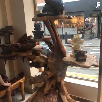 Dark Sugars Chocolates - Chocolatiers & Shops Near Me - London, XGL