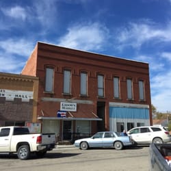 Ladow's Supermarket - The front of the market.