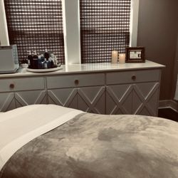 Spa Della - Facial Room
