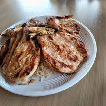 Boostan Cafe - Chicken Breast - American Near Me - Hamtramck, Michigan