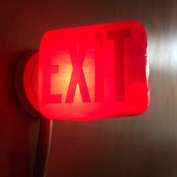 Lucky Restaurant - Do the opposite of this! Come and stay. Cool spot - Wine Bars Near Me - Roanoke, Virginia