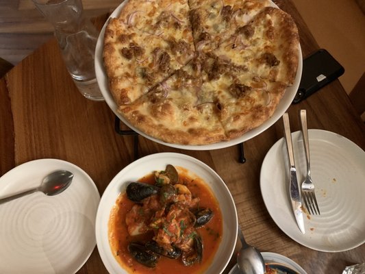 Annesso Pizzeria by null