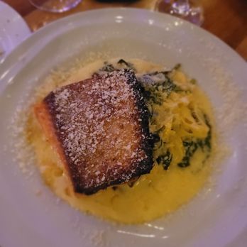 Ricardo's Kitchen + Bar - The salmon pasta - Steakhouses Near Me - Lacey, Washington