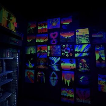 Pinot's Palette - Paint & Sip Near Me - Rancho Mirage, California Pinot's Palette - Paint & Sip Near Me - Rancho Mirage, California
