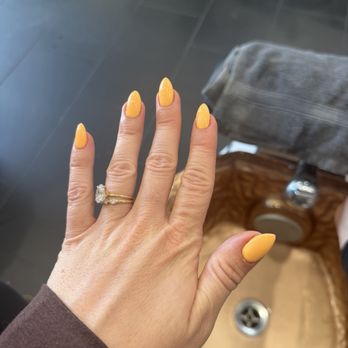 Bloomingnail's - Nail Salons Near Me - Petaluma, California