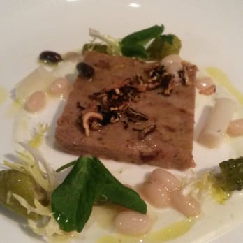 Canoe - Pressd maple braised willowgrove pork with hierloom beans, honey mustard and puffed wild rice - Canadian (New) Near Me - Toronto, Ontario